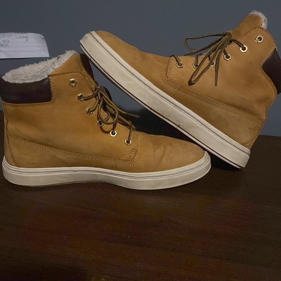 COPY - Timberlands - Picture 4 of 6